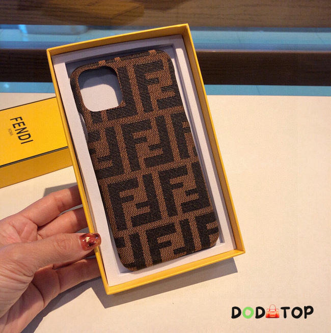 Fendi phone case brown - 1