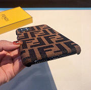 Fendi phone case brown - 5