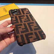 Fendi phone case brown - 2