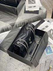 YSL Saint Laurent Lou Lou black bag size 25×17×9cm Code Jackie  (25% off) - 6
