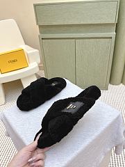 Fendi sandals black - 5