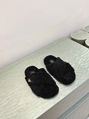 Fendi sandals black - 6