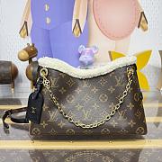 Louis Vuitton CarryAll BB  Monogram bag size 26x10x17cm - 3