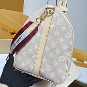 Louis Vuitton Keepall Bandoulière 45 bag size 45x20x27cm - 6
