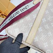 Louis Vuitton Keepall Bandoulière 45 bag size 45x20x27cm - 2