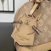 Louis Vuitton Alma BB Meowgram bag size 17.5 x 11.5 x 23cm - 4