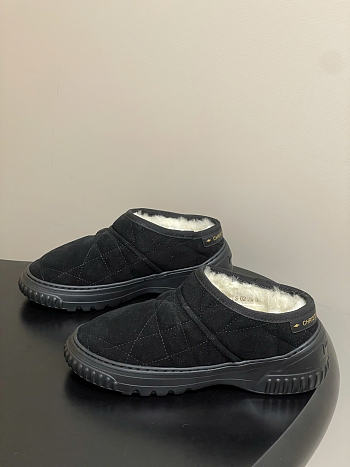 DiorAlps Dior Frost Low Ankle Boot Black Cannage Suede Goatskin and White Lambskin Shearling