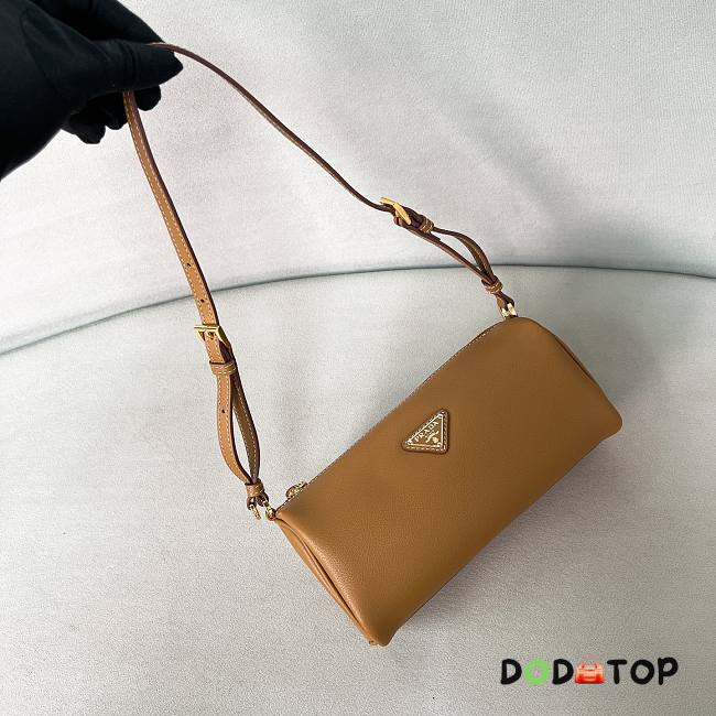 Prada logo brown bag size 22x9x7.5cm - 1