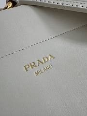 Prada handbag white size 16×11×32cm - 4