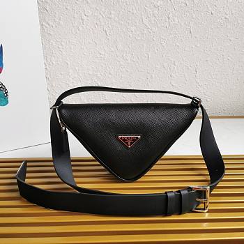 Prada Triangle bag black size 25x14x9cm