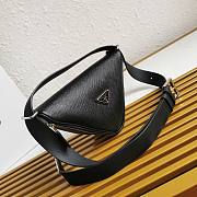 Prada Triangle bag black size 25x14x9cm - 3