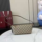 Gucci Emblem small shoulder bag brown size 22x27x10.5x9cm - 4