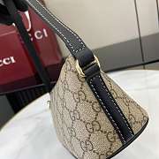 Gucci Emblem small shoulder bag black size 22x27x10.5x9cm - 2