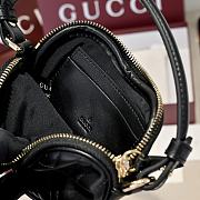 Gucci black Heart Shoulder Bag size 13.5 × 11.5 × 2.5 cm - 3