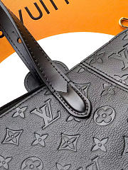 Louis Vuitton M25890 All In One PM black bag size 40 x 22 x 15 cm - 2