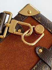 Louis Vuitton M15072 Side Trunk MM bag size 23.5 x 16 x 8.5 cm  - 4