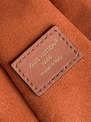 Louis Vuitton M15072 Side Trunk MM bag size 23.5 x 16 x 8.5 cm  - 3