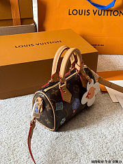 Louis Vuitton  M15330 New Nano Speedy Bag size 16 x 10 x 7.5 cm - 3