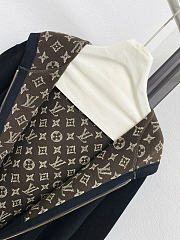 Louis Vuitton Monogram Reversible Double Face Hooded Blouson  - 6
