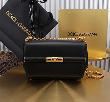 Dolce & Gabbana Shoulder bag Marlene black size 18x10.6x7cm