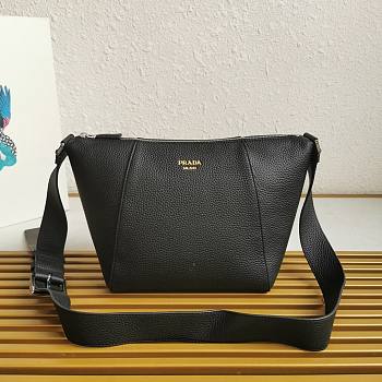 Prada crossbody bag black size 22x22x12 cm