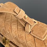 Bottega Veneta suede cosmetic bag size 22x12.5x5cm - 5