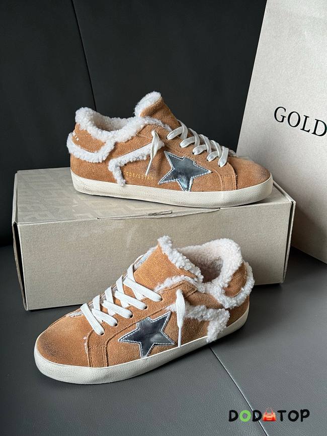 Golden Goose Women's Natural Super Star sneaker - 1