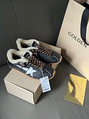 Golden Goose Women's Natural Super Star sneaker - 01 - 4