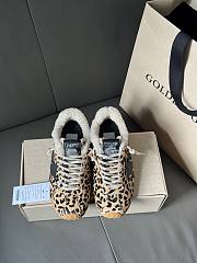 Golden Goose Women's Natural Super Star sneaker - 02 - 3