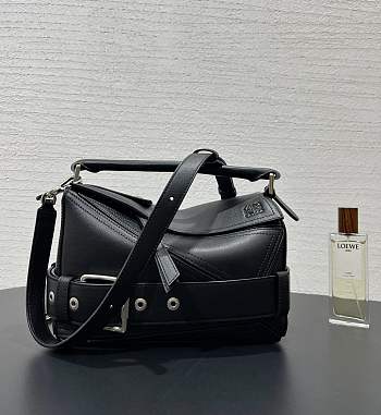 LOEWE Puzzle Biker Bag Large (Shiny Calfskin) black size 24✕16✕10cm