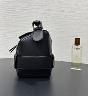 LOEWE Puzzle Biker Bag Large (Shiny Calfskin) black size 24✕16✕10cm - 3