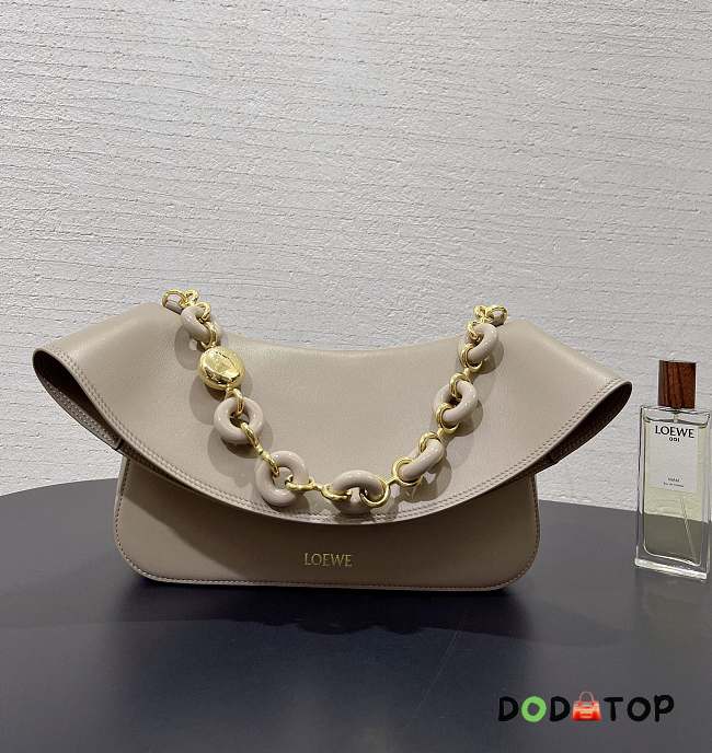 LOEWE Beige Medium Leather Ola Shoulder Bag size 26✕13✕18cm - 1