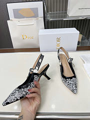 J'Adior Slingback Pump Black Calfskin Embroidered with White Roses - 5
