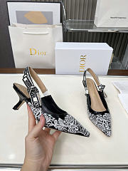 J'Adior Slingback Pump Black Calfskin Embroidered with White Roses - 3