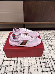 Gucci Shift sneakers for women purple - 2