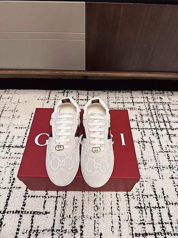 Gucci Shift sneakers for women white