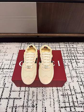 Gucci Shift sneakers for women yellow