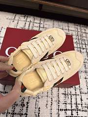 Gucci Shift sneakers for women yellow - 6