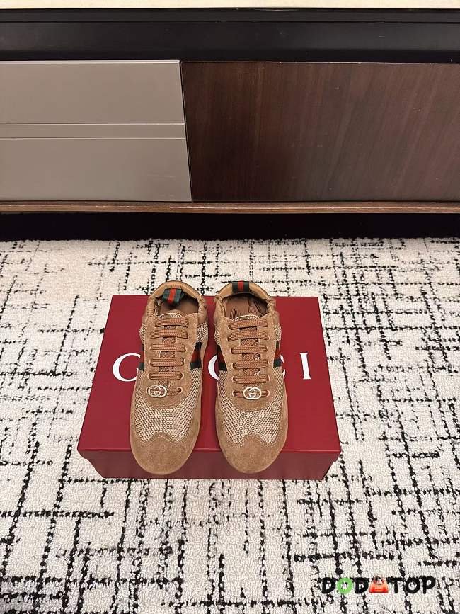 Gucci Shift sneakers for women brown - 1