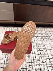 Gucci Shift sneakers for women brown - 6