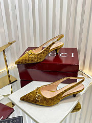 Gucci Women's slingback pump with Horsebit Variation brown GG velvet - 4.5cm - 2