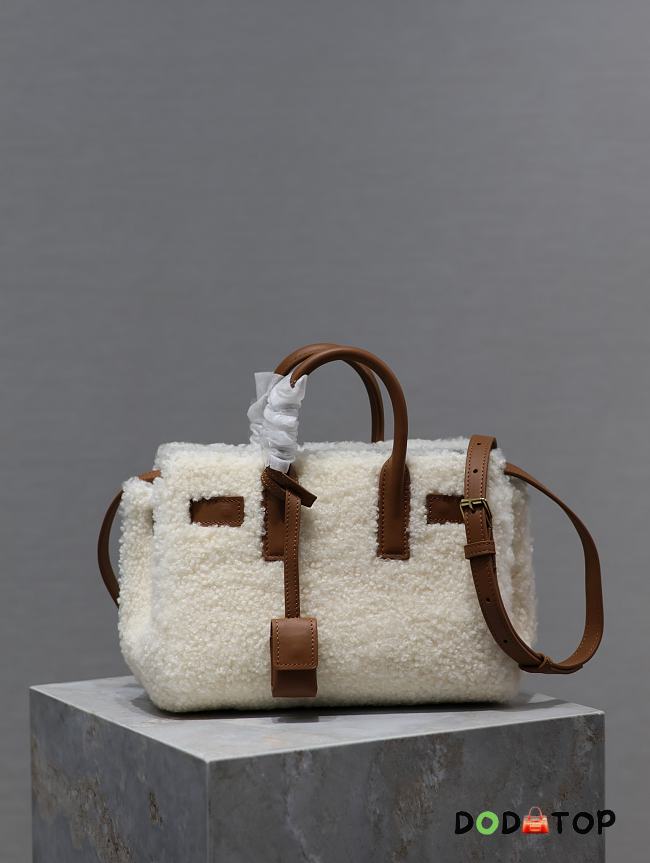 YSL sac de jour bag size 22x18x11cm - 1