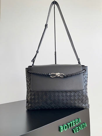 Bottega Veneta Andiamo black bag size 37x26x13cm