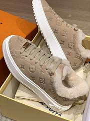 Louis Vuitton time out sneaker - A4 - 2