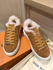 Louis Vuitton time out sneaker - A6 - 1