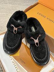 LV Cortina Closed Mule - a3 - 2