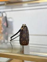 Louis Vuitton pochette bag size 23.5x13.5x4CM - 6