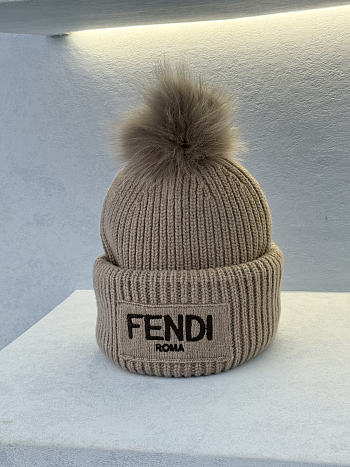 Fendi Knit hat - A1