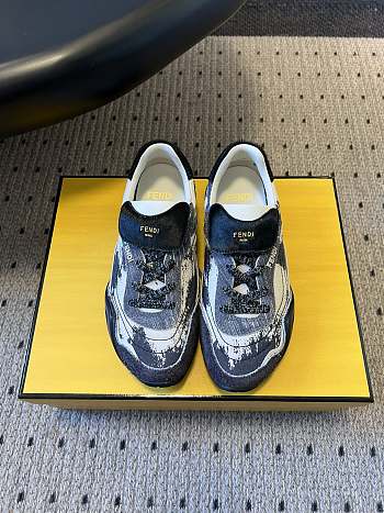 Fendi Wave Pulse Low-cut shoes in white fabric and black calfskin-effect leather