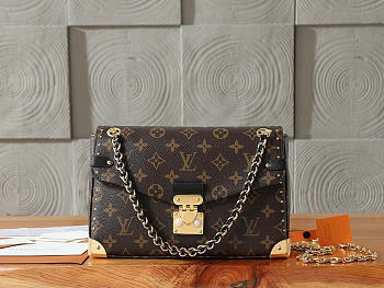 LV Trunkie bag size 16 x 8 x 27cm